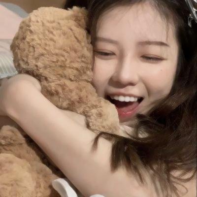 俏皮女学生